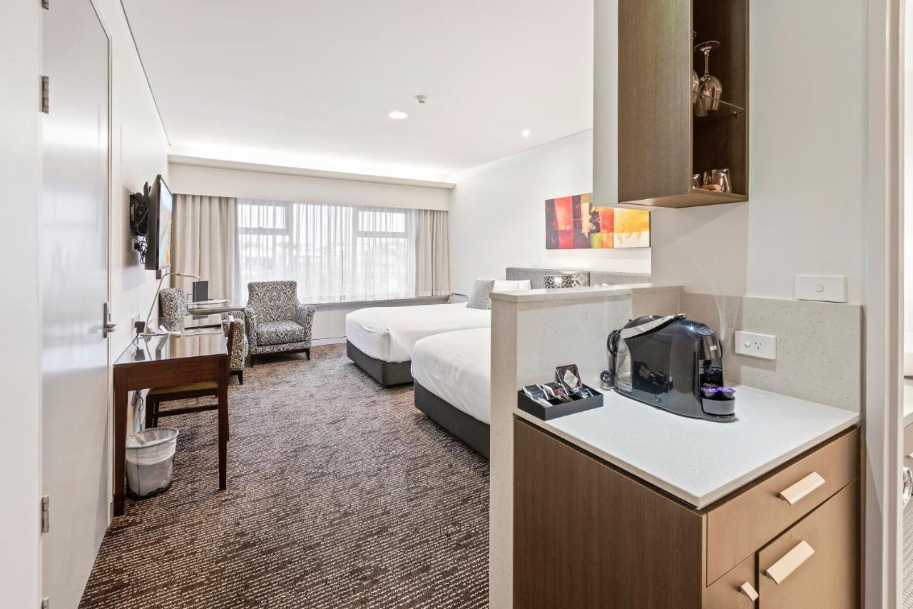 The Colmslie Hotel Brisbane Exterior photo